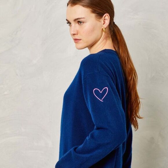 Cartolina Nantucket 100% Cashmere Navy Heart Embroidered Caden Soft Sweater XS - Picture 2 of 11